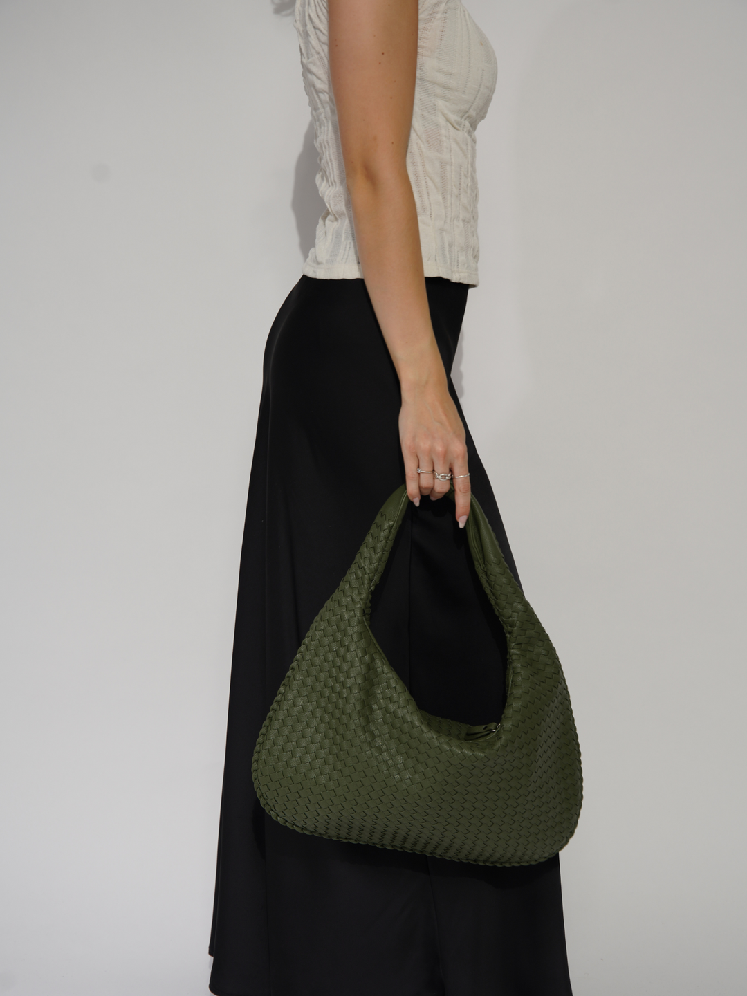 Lara - One Shoulder Wonder Bag