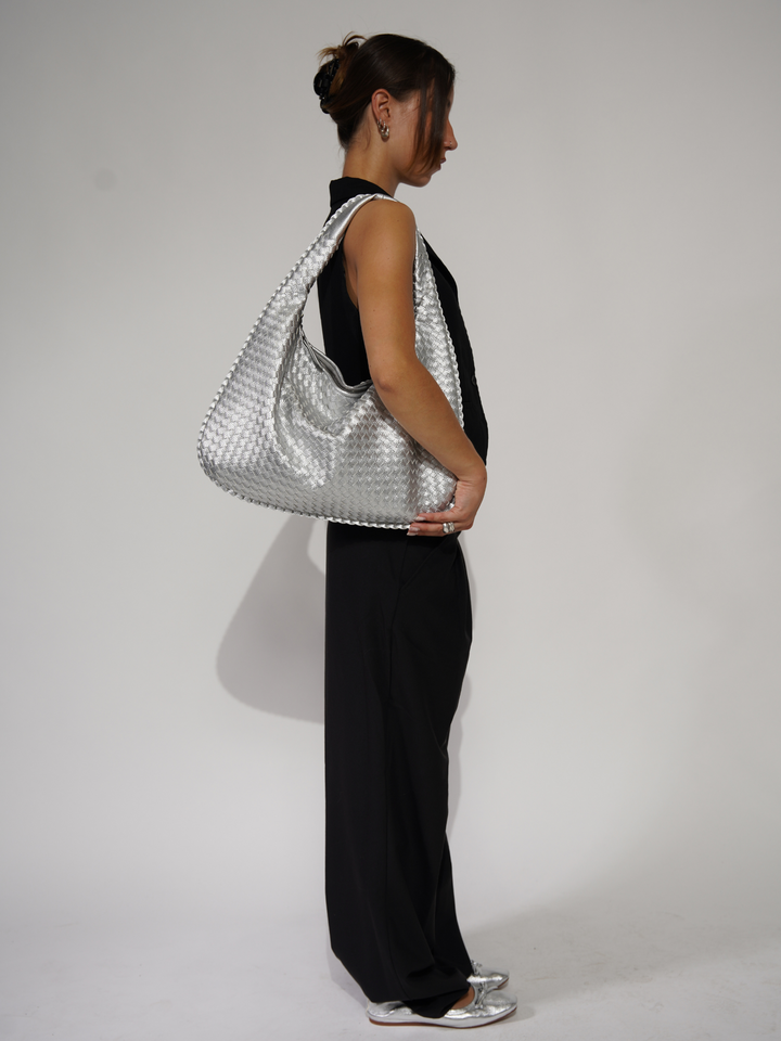 Lara - One Shoulder Wonder Bag