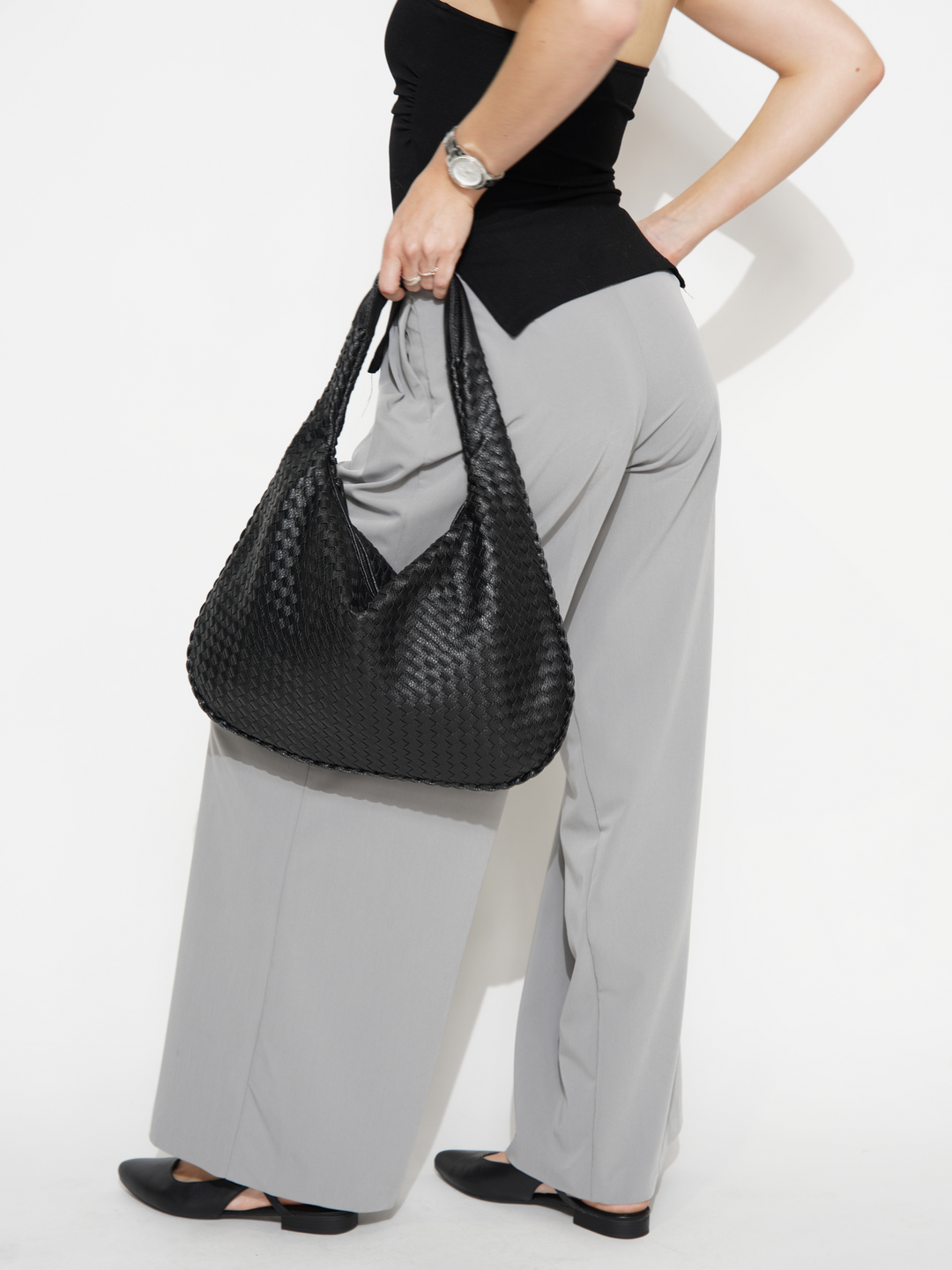 Lara - One Shoulder Wonder Bag