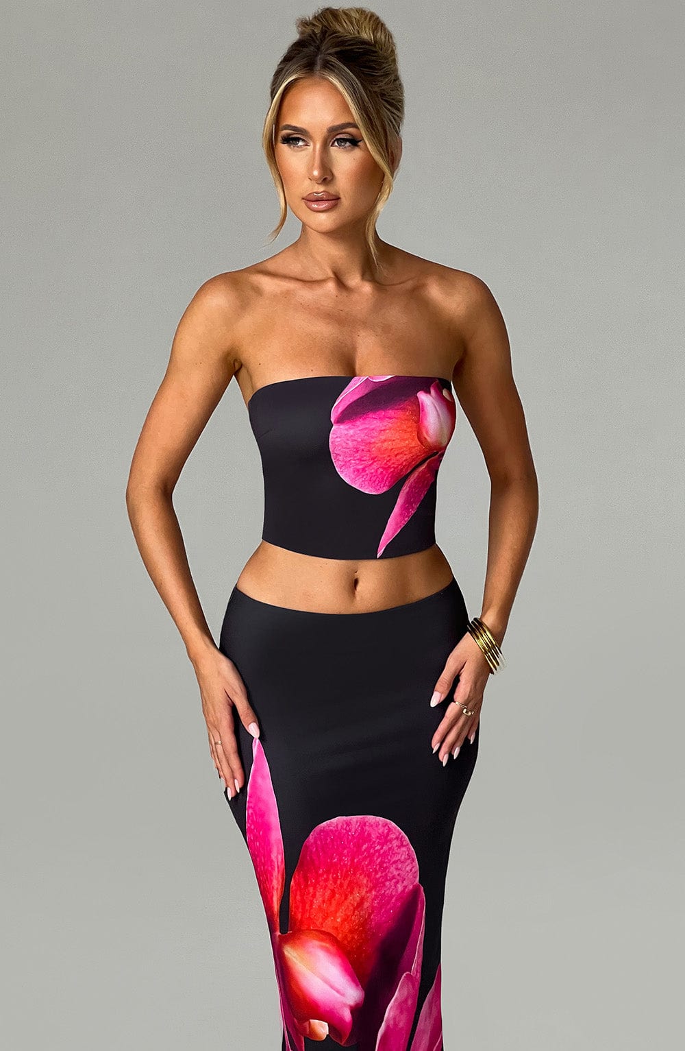 Soliana - Sleeveless Printed Crop-Top & Skirt Two-Piece Set